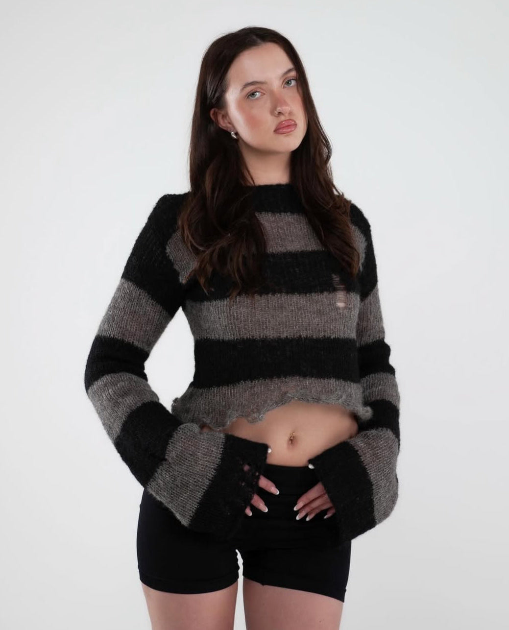 01 STRIPED SWEATER