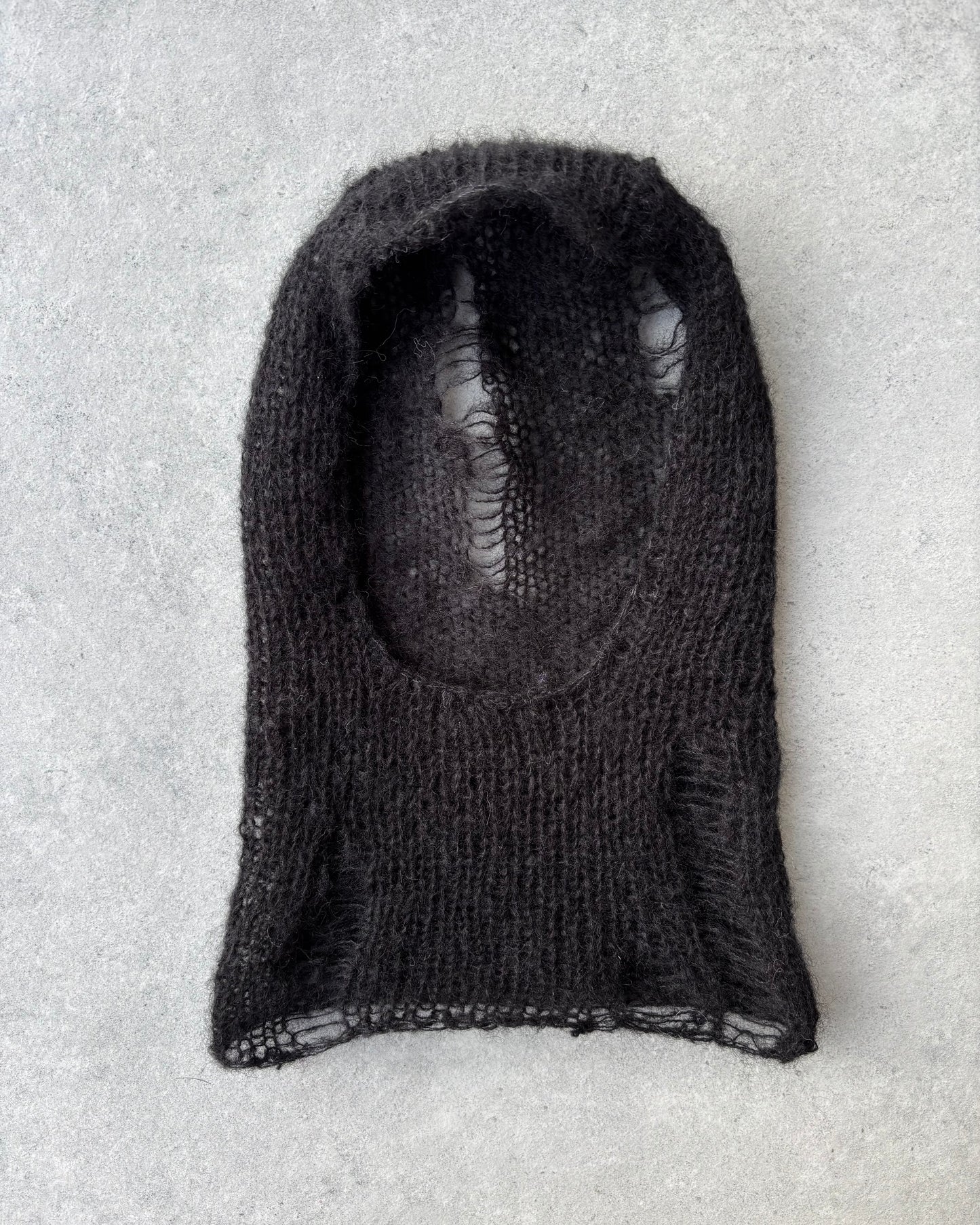 BLACK DISTRESSED BALACLAVA
