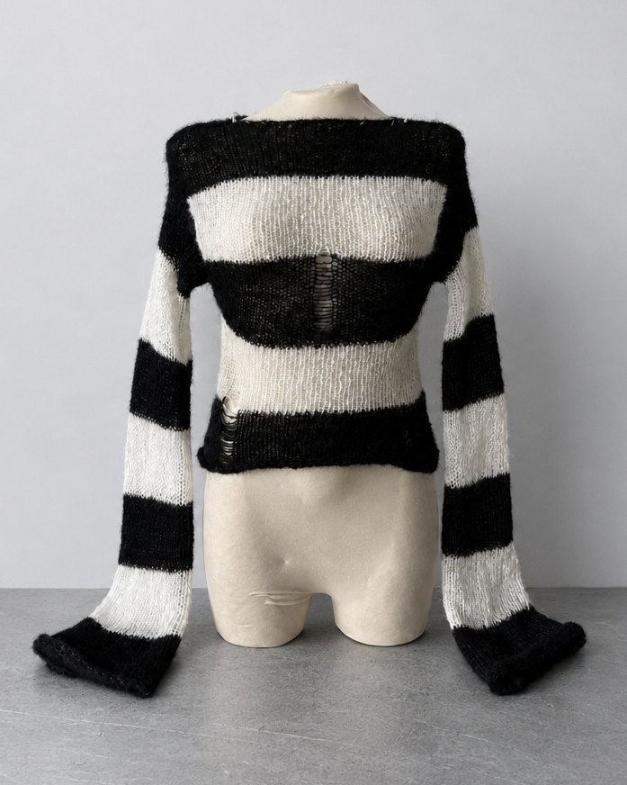 03 STRIPED SWEATER