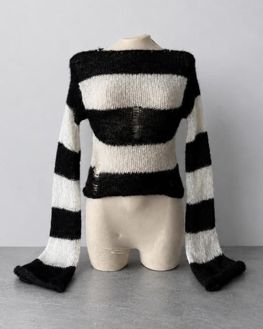 03 STRIPED SWEATER