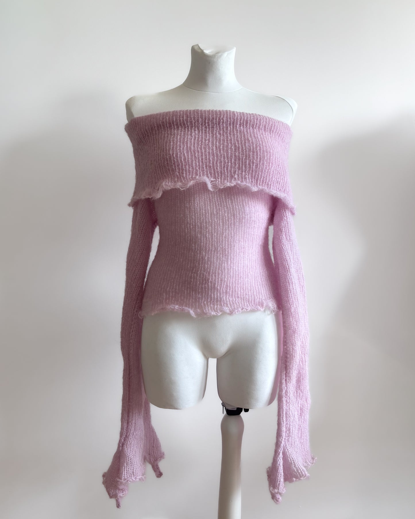 BABY PINK OFF-SHOULDER SWEATER