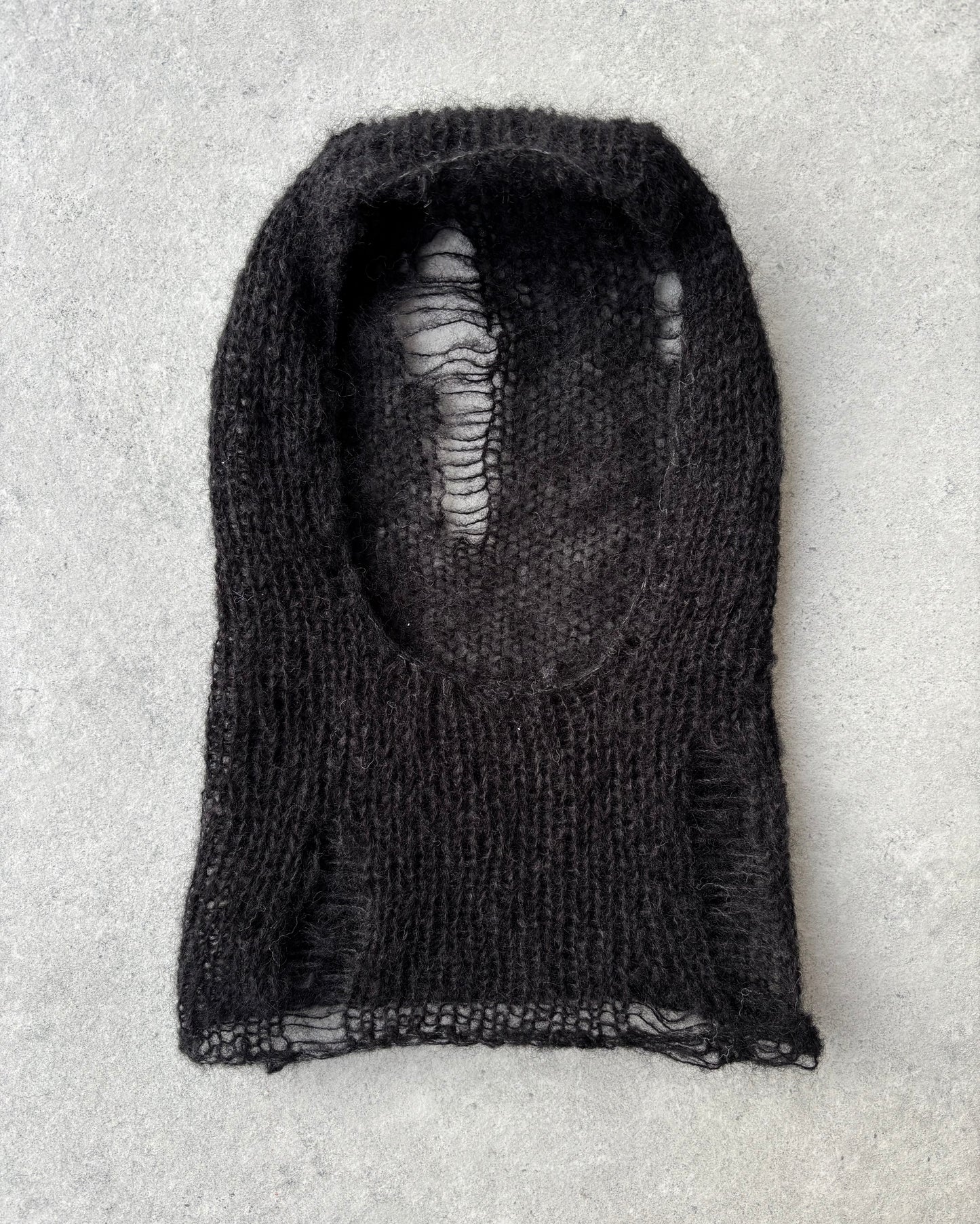 BLACK DISTRESSED BALACLAVA